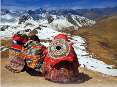 Peruanos en las montañas